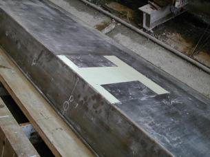 L-10۾