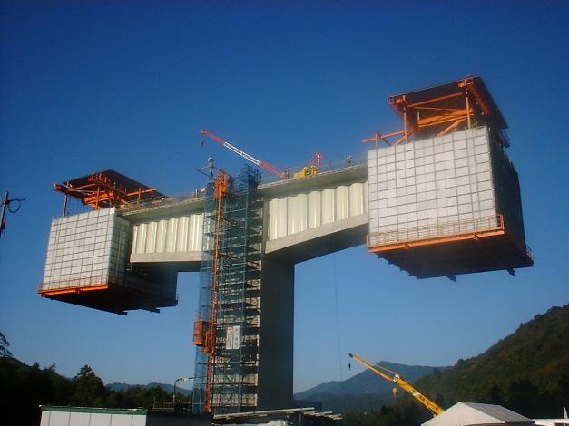 大内山川橋